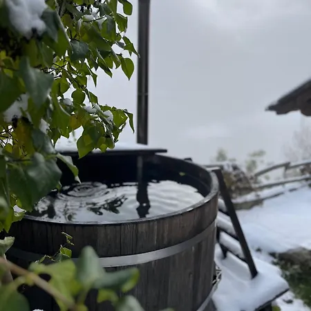 Chalet La Paz With Hotpot And Sauna Dağ evi *