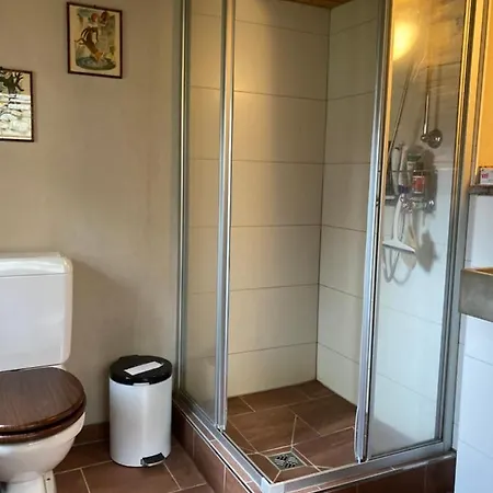 シャレー La Paz With Hotpot And Sauna *