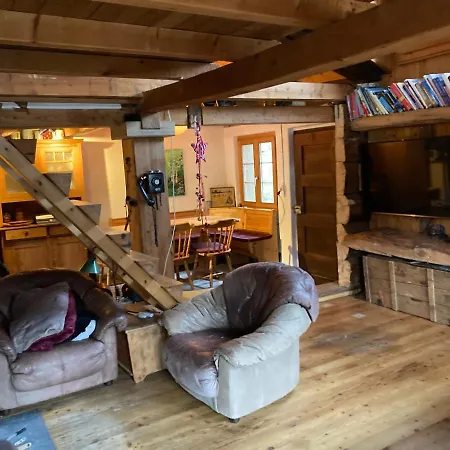 Chalet La Paz With Hotpot And Sauna Törbel